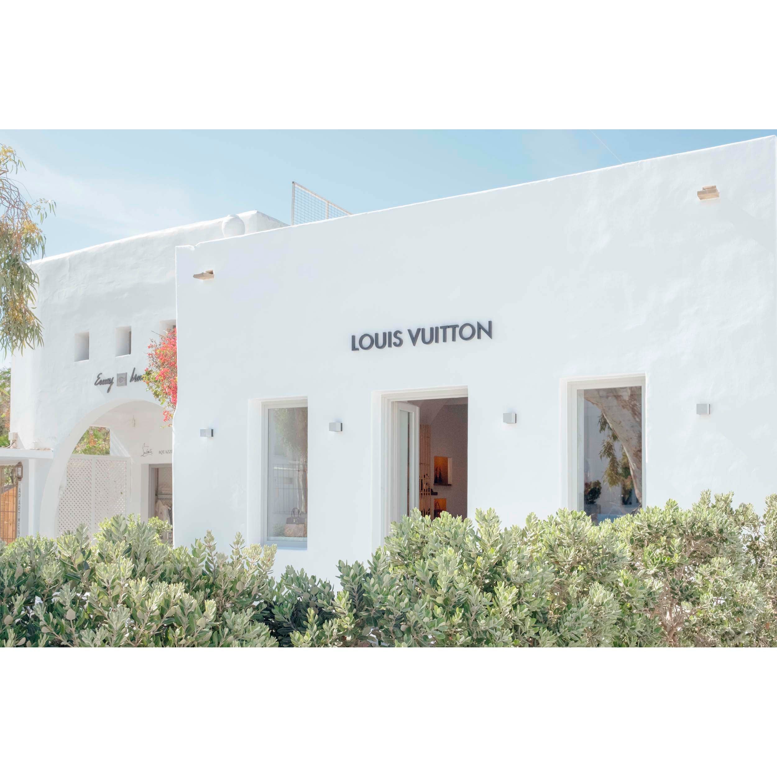 LV - Mykonos, Greece