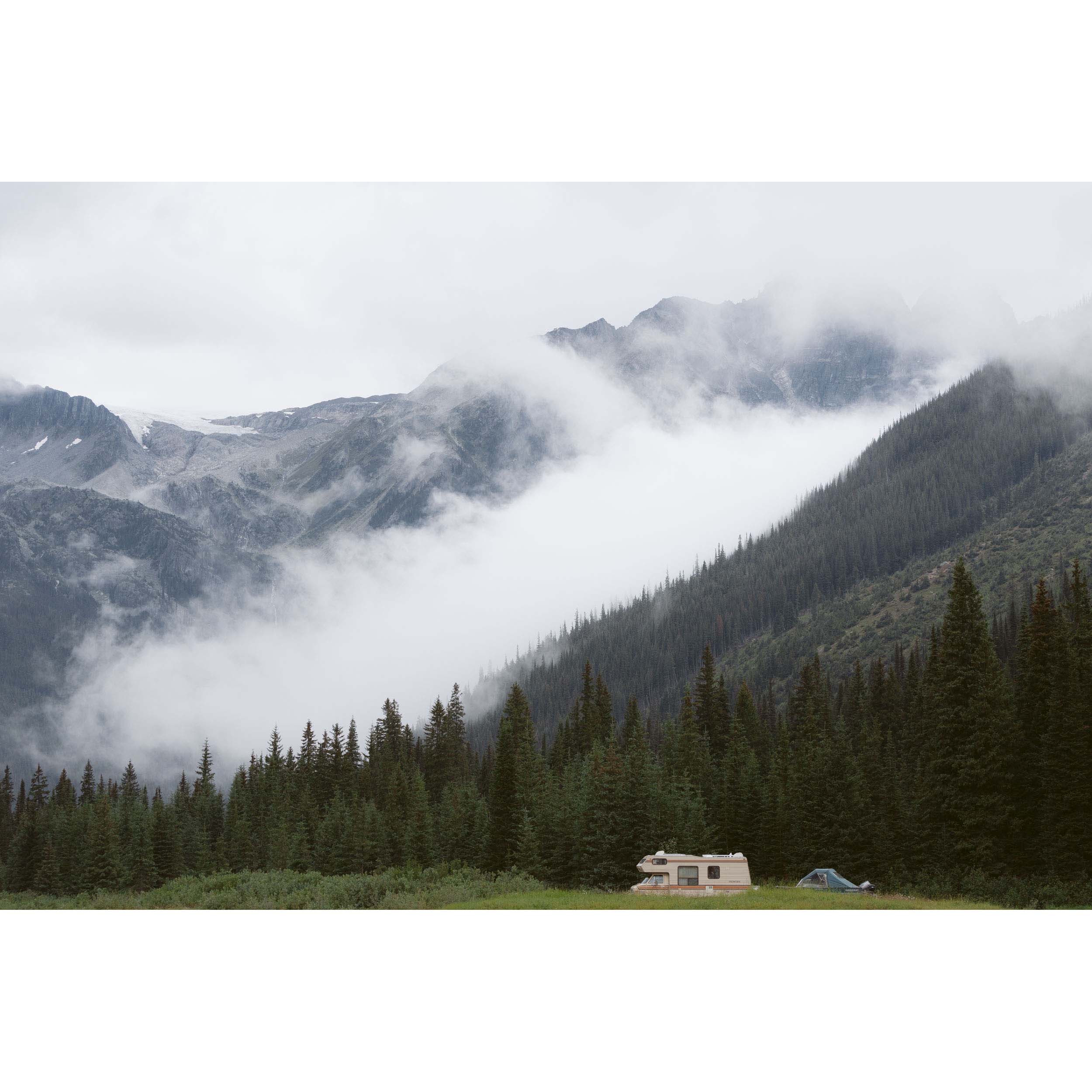 SLEEPOVER - Rocky Mountains, Canada