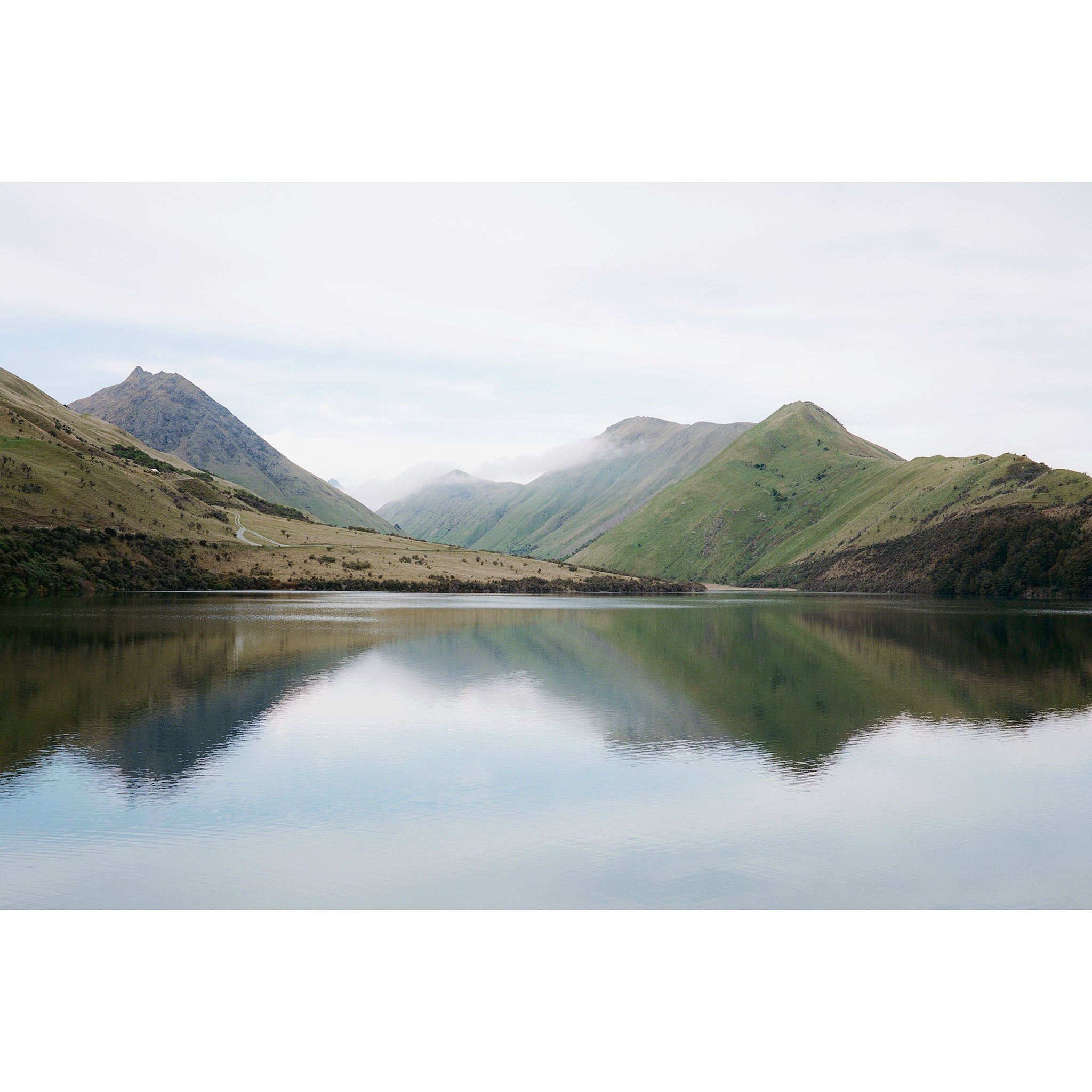 SLICE OF PARADISE - Moke Lake, New Zealand